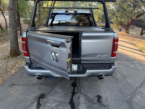Used 2022 RAM 1500 Limited AWD/4WD image 13