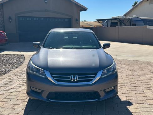 Used 2014 Honda Accord Sport image 2