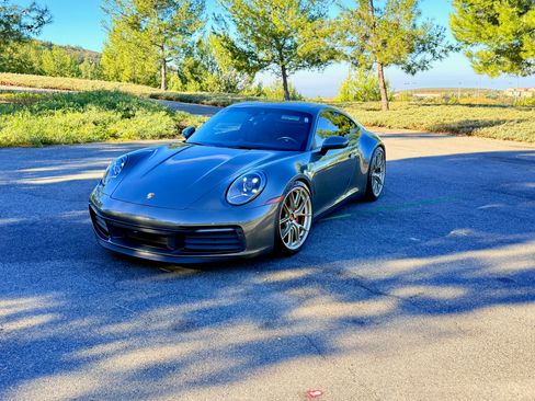 Used 2021 Porsche 911 Carrera S image 4