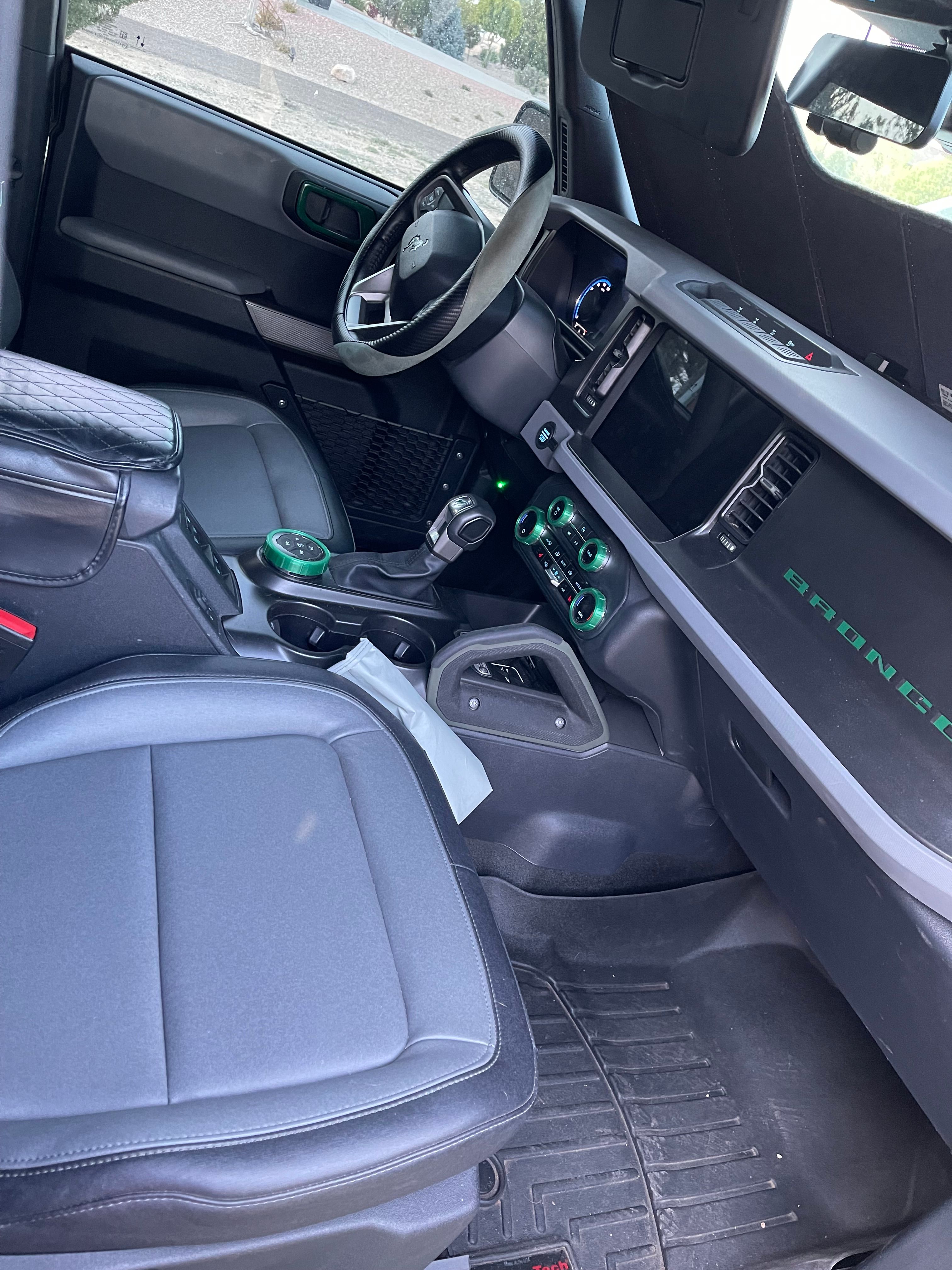 Used 2023 Ford Bronco Everglades AWD/4WD image 6