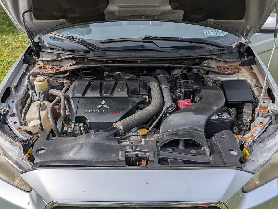 Used 2010 Mitsubishi Lancer Ralliart AWD/4WD image 8
