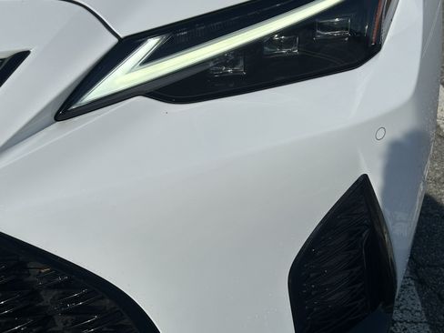 Used 2025 Lexus IS 350 F Sport image 19