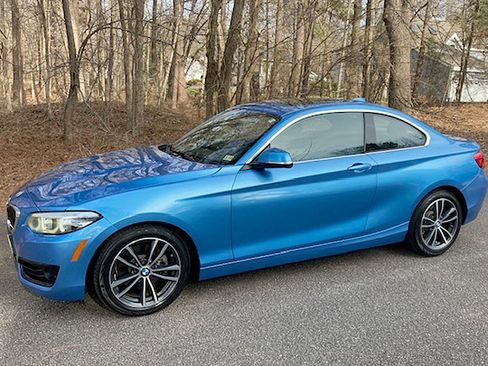 Used 2019 BMW 230i Coupe w/ Convenience Package image 2