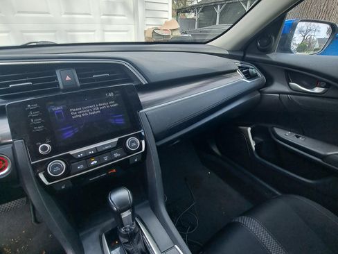 Used 2020 Honda Civic EX image 15