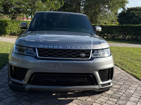 Used 2022 Land Rover Range Rover Sport SE image 6