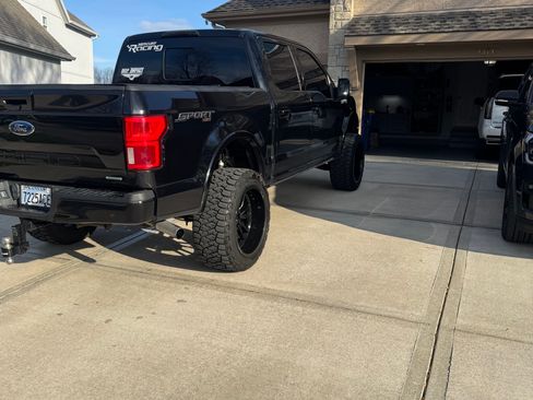 Used 2020 Ford F150 Lariat w/ Equipment Group 502A Luxury image 5