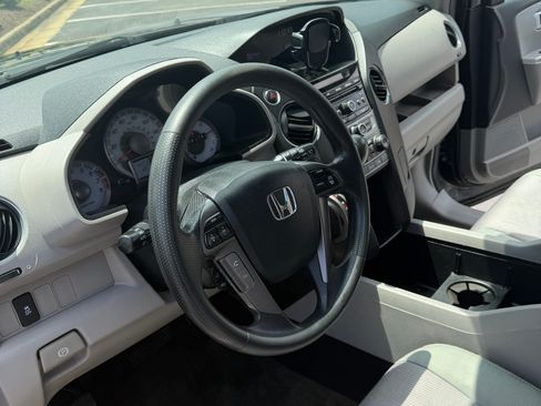 Used 2015 Honda Pilot EX image 13
