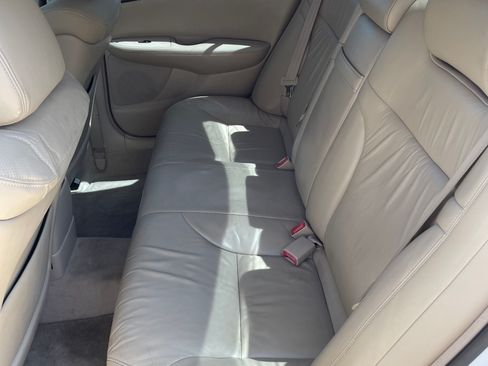 Used 2002 Lexus ES 330 FWD image 23