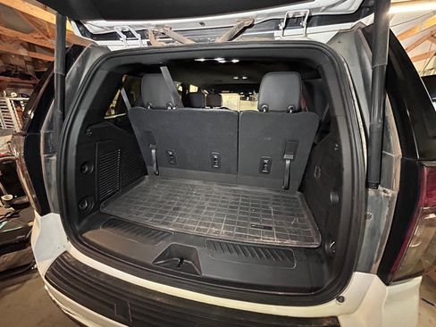 Used 2021 Chevrolet Tahoe LT image 13