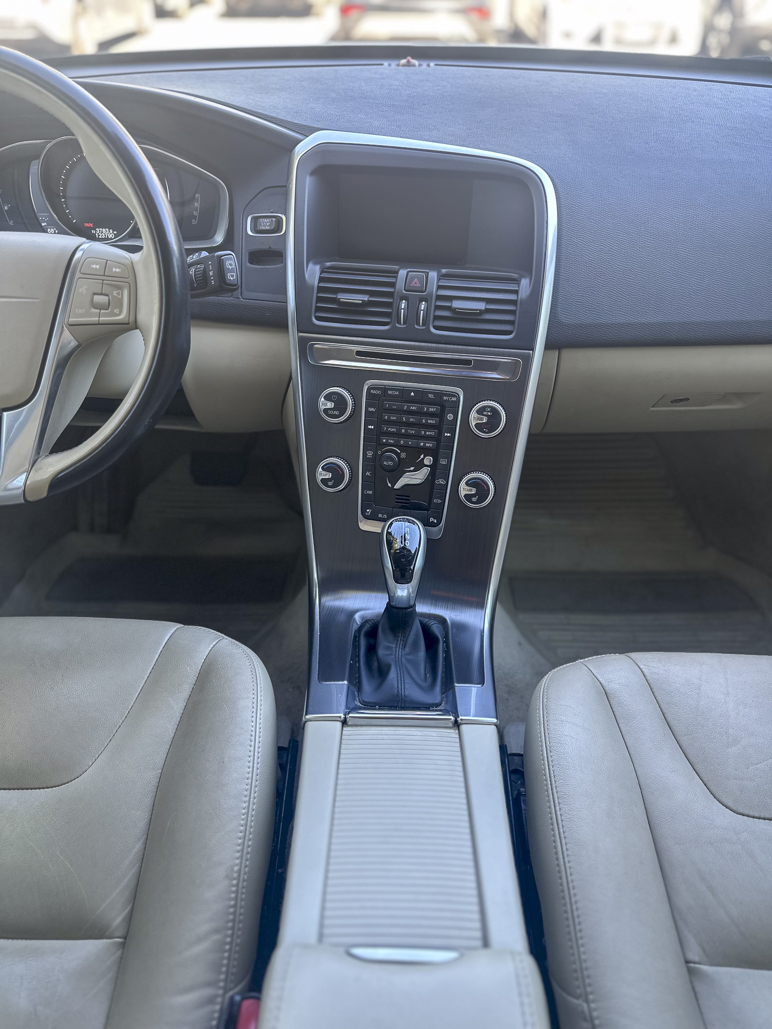 Used 2016 Volvo XC60 T5 Premier FWD image 31
