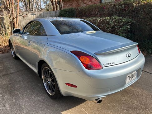 Used 2004 Lexus SC 430 Convertible image 5