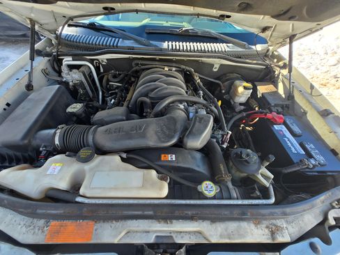 Used 2008 Mercury Mountaineer Premier image 9