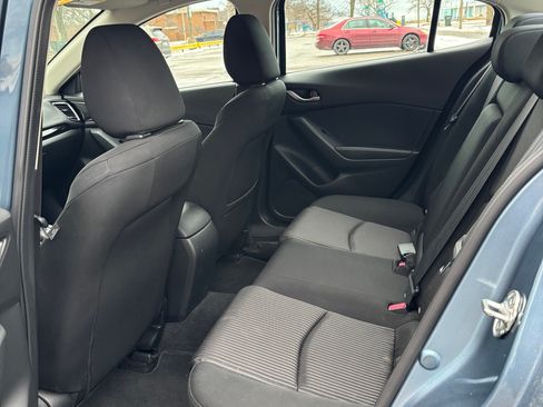 Used 2015 MAZDA MAZDA3 i Touring w/ Technology Package image 20