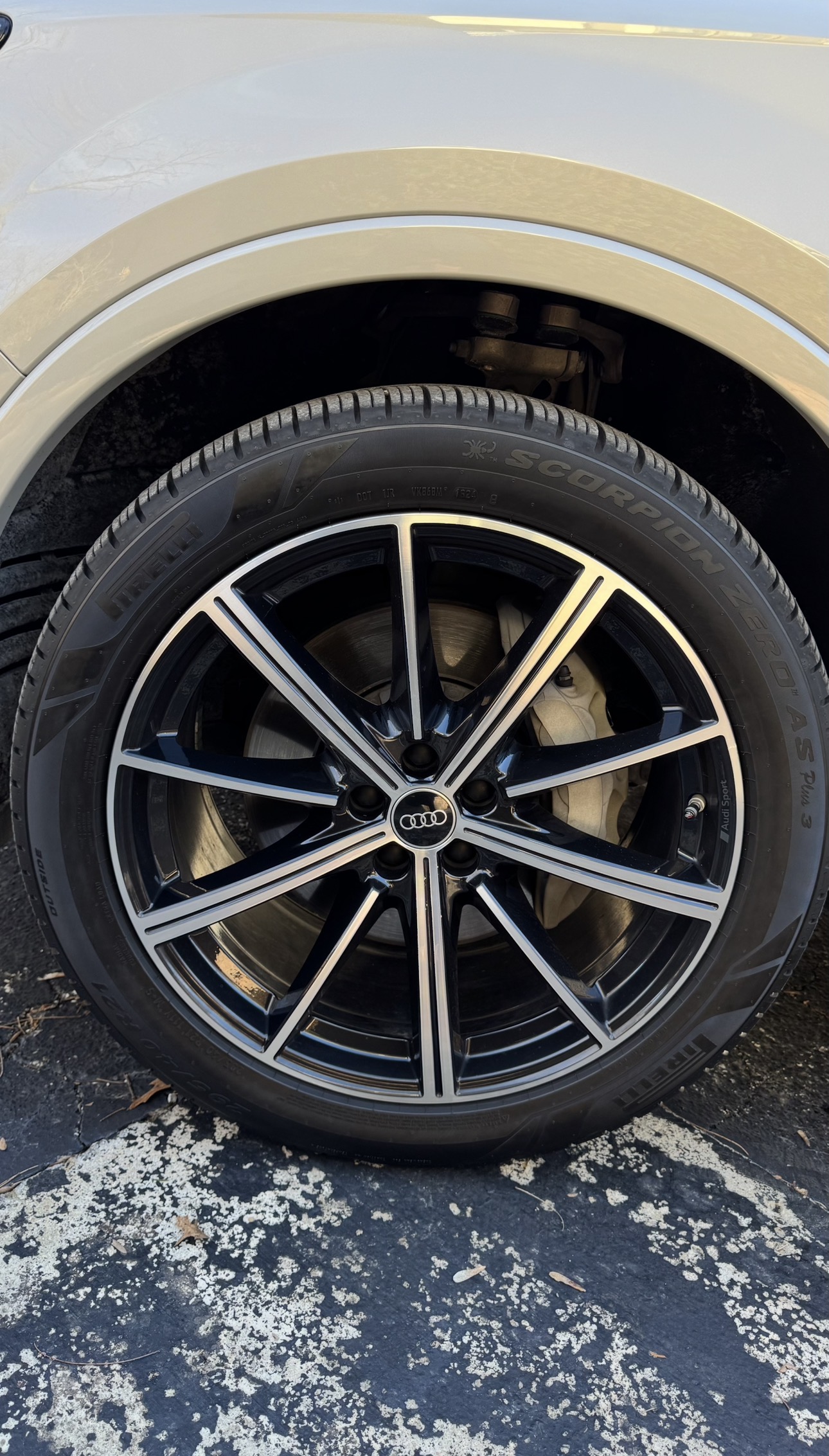 Used 2022 Audi Q7 3.0T Premium Plus AWD/4WD image 15
