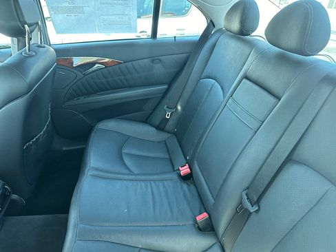 Used 2004 Mercedes-Benz E 500 Sedan image 11