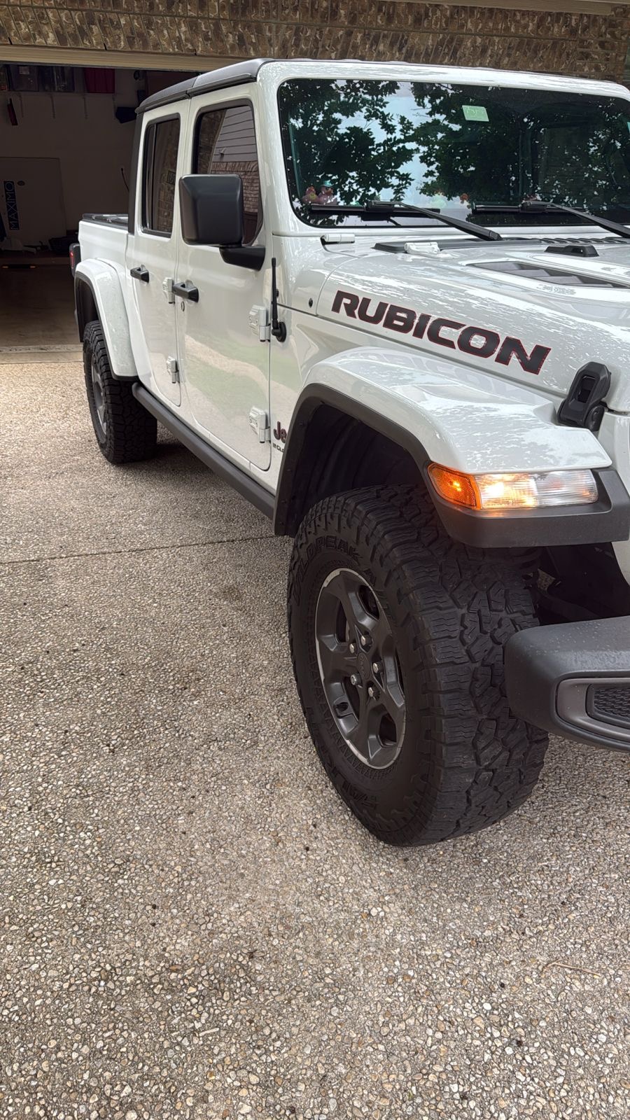 Used 2023 Jeep Gladiator Rubicon w/ Trailer Tow Package AWD/4WD image 4