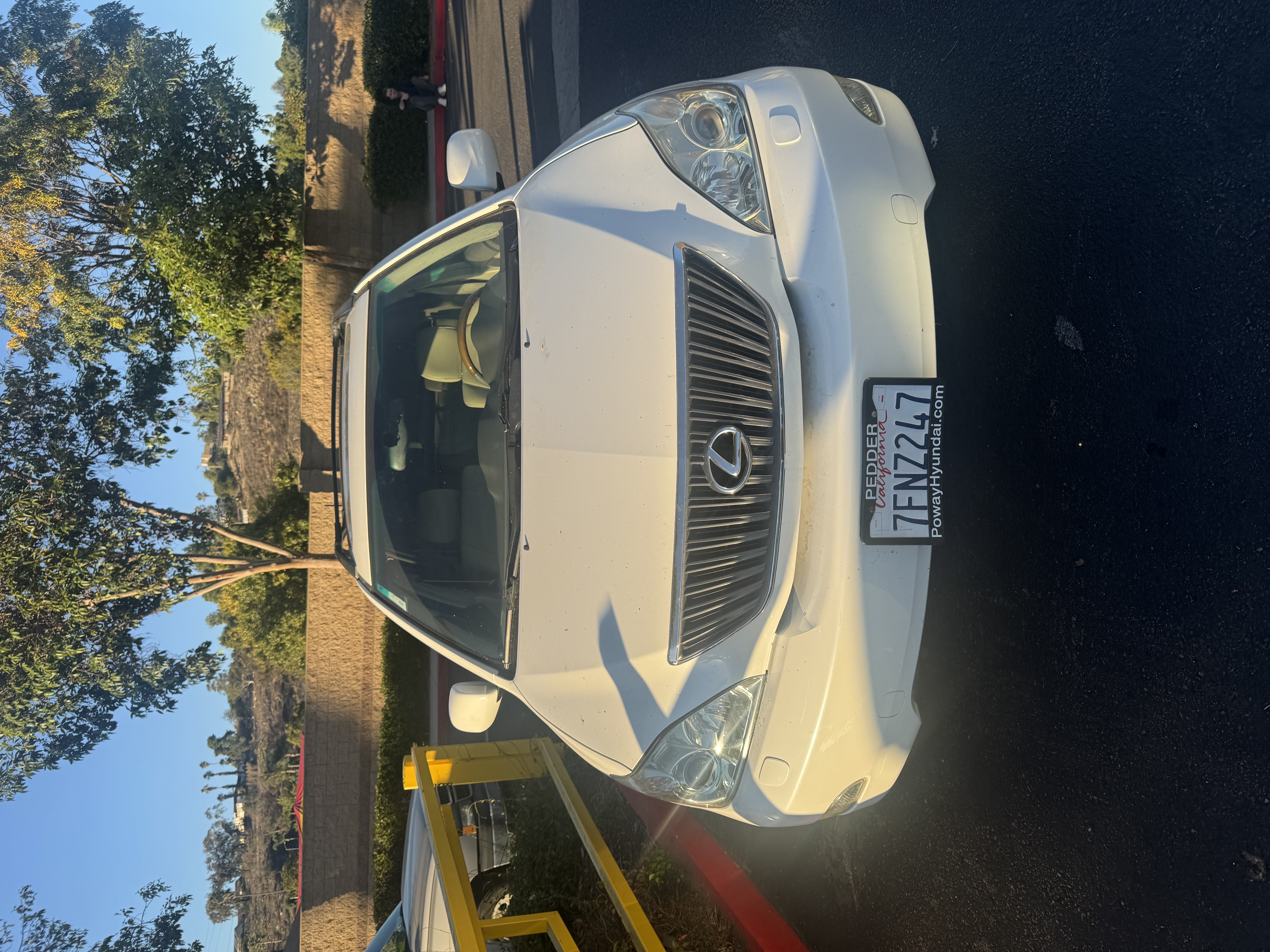 Used 2004 Lexus RX 330 AWD w/ Premium Plus Pkg image 1