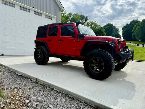 Used 2019 Jeep Wrangler Unlimited Rubicon AWD/4WD image 21
