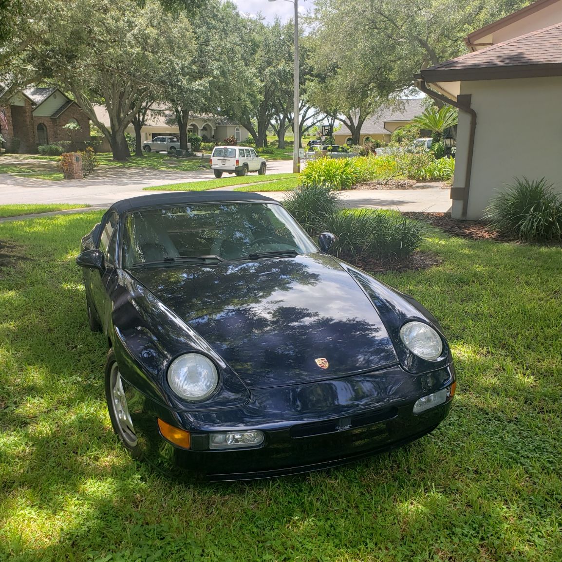 Used 1995 Porsche 968 Cabriolet RWD image 11