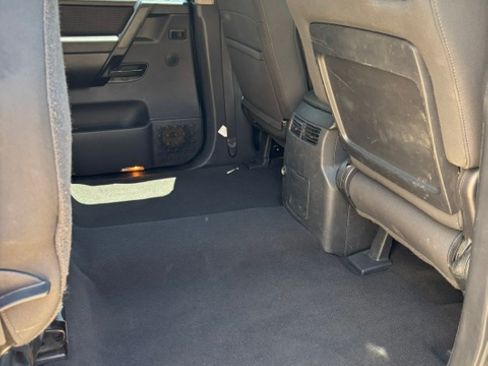 Used 2008 Nissan Titan SE RWD image 16