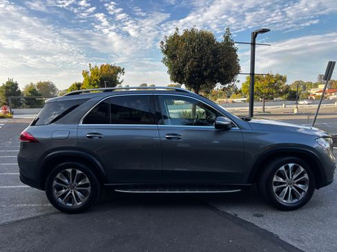 Used 2020 Mercedes-Benz GLE 350 4MATIC image 4