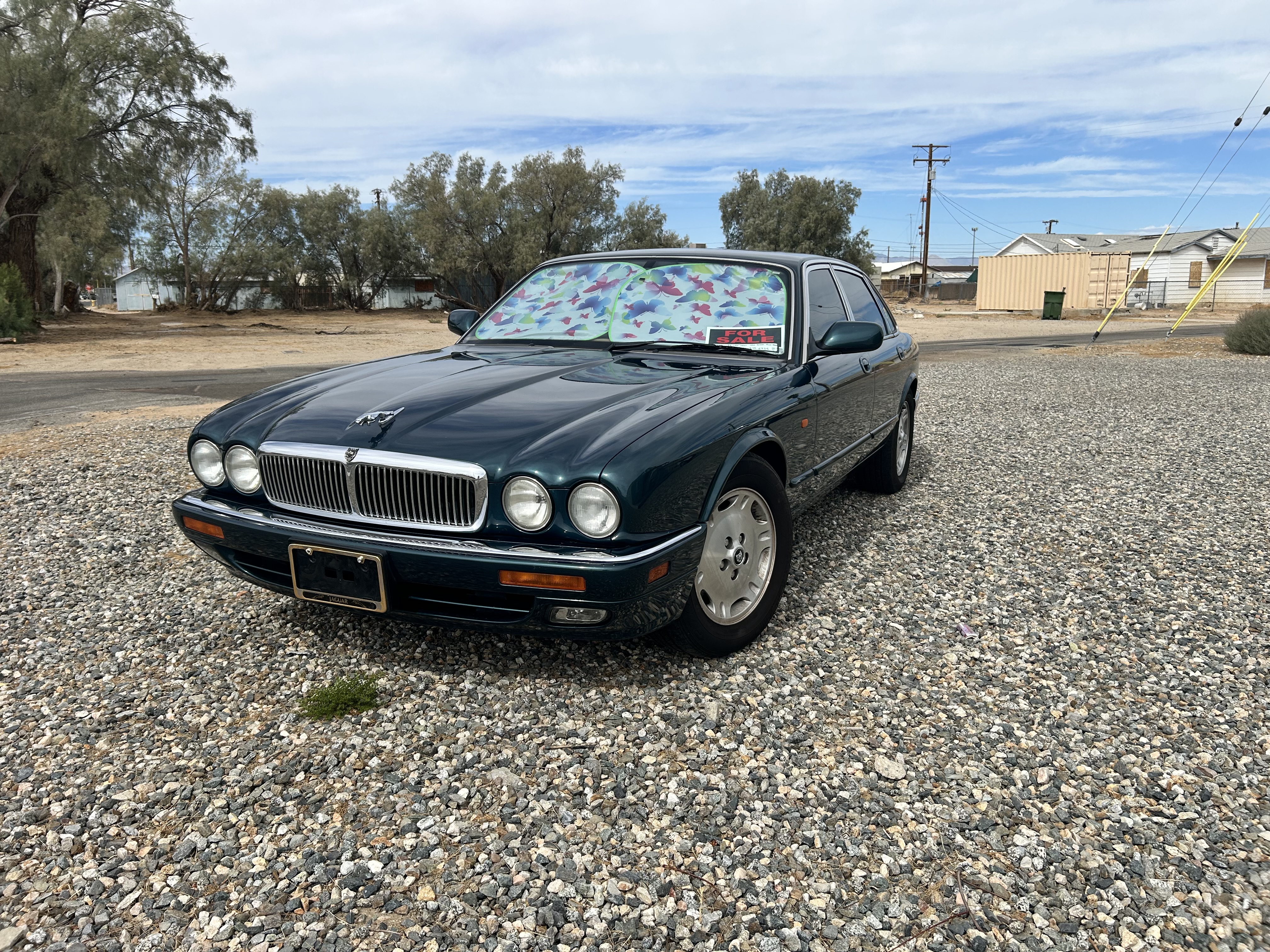 Used 1996 Jaguar XJ6 RWD image 2