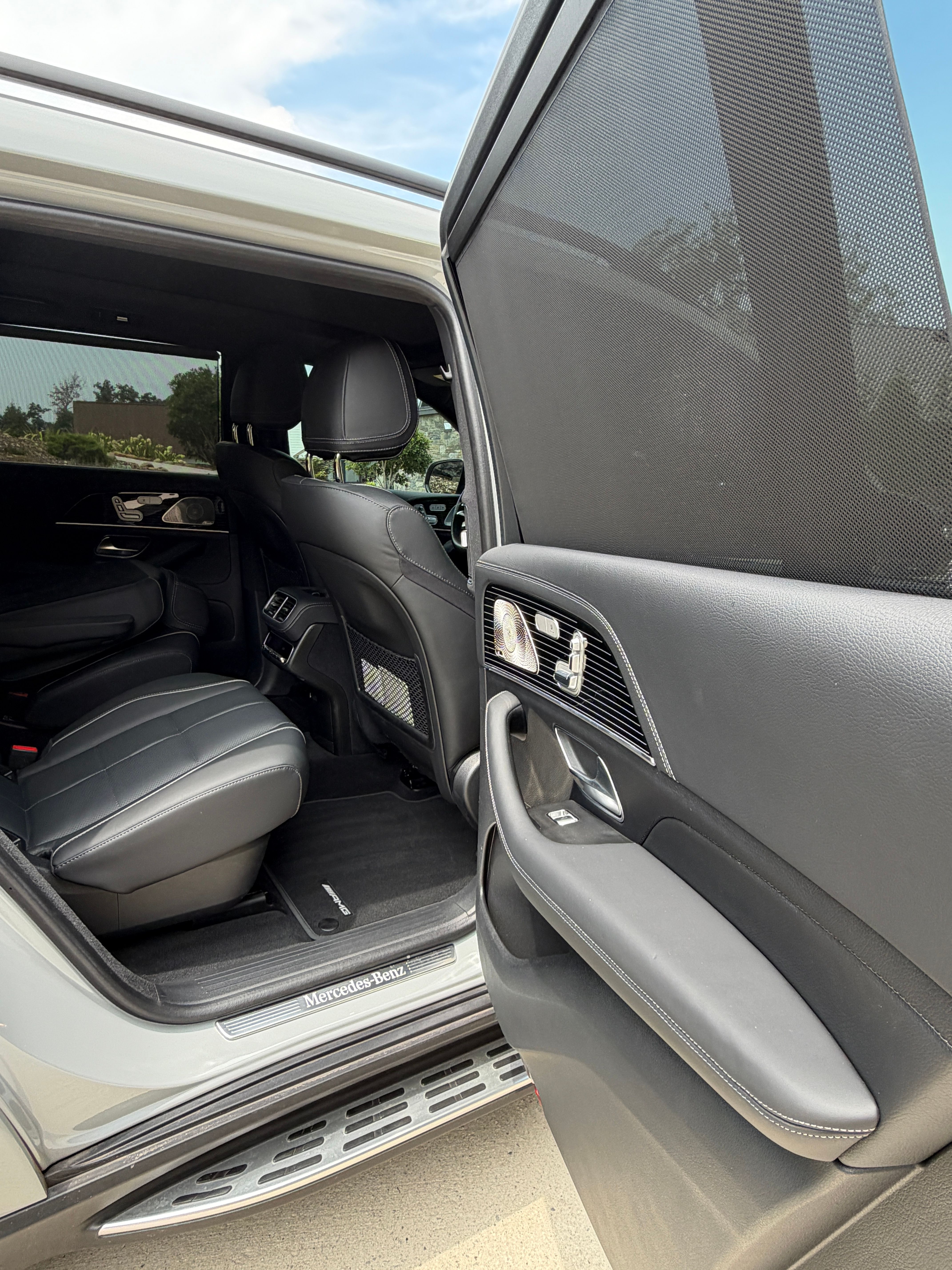 Used 2024 Mercedes-Benz GLS 580 4MATIC image 13