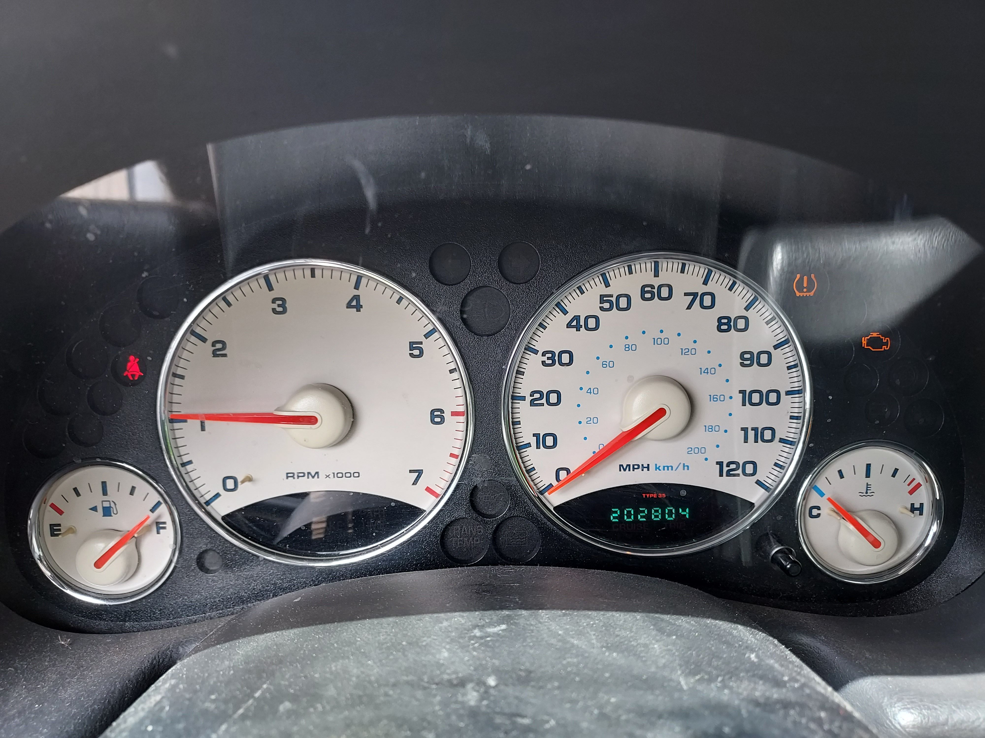 Used 2004 Jeep Liberty Limited w/ Security Group AWD/4WD image 6