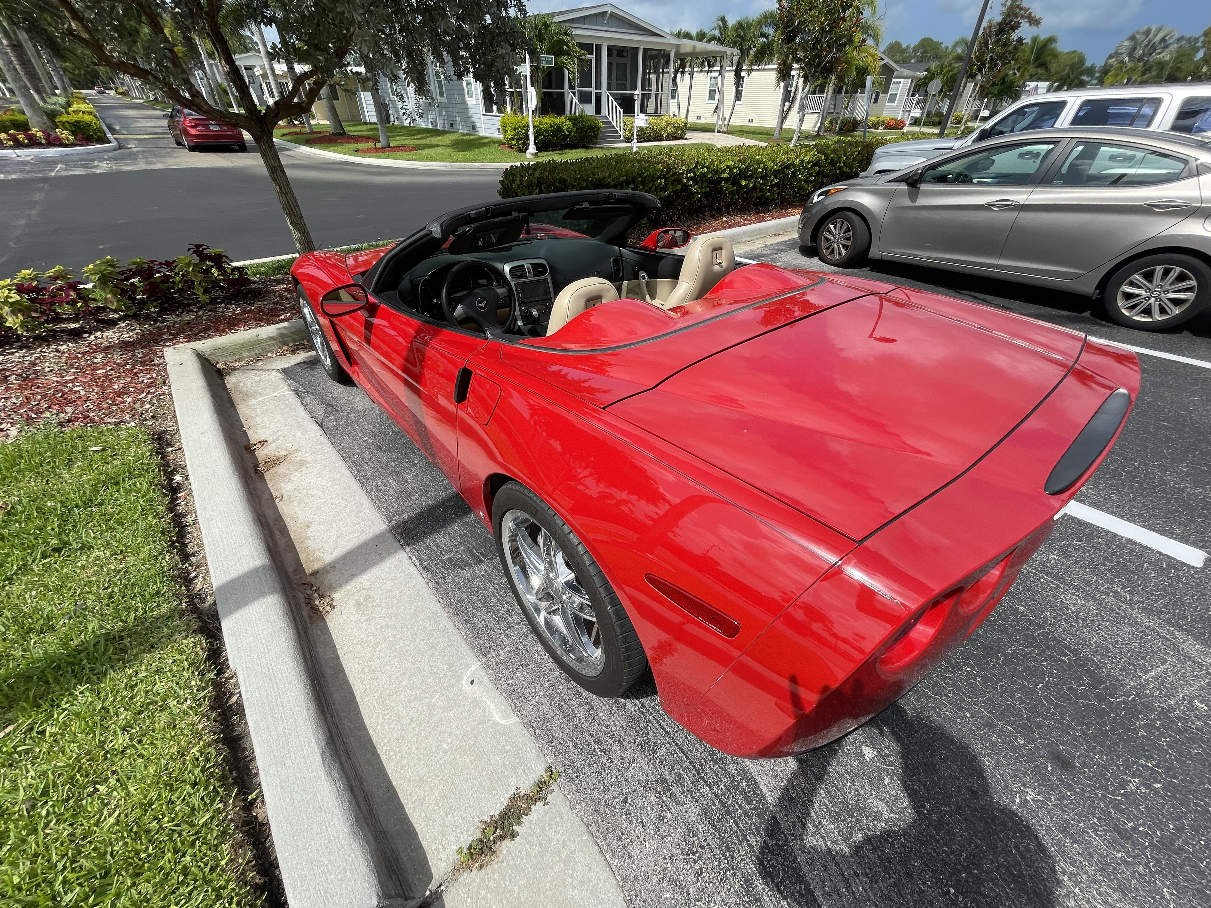 Used 2006 Chevrolet Corvette Convertible w/ Preferred Equipment Group RWD image 13