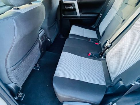 Used 2014 Toyota 4Runner SR5 image 20