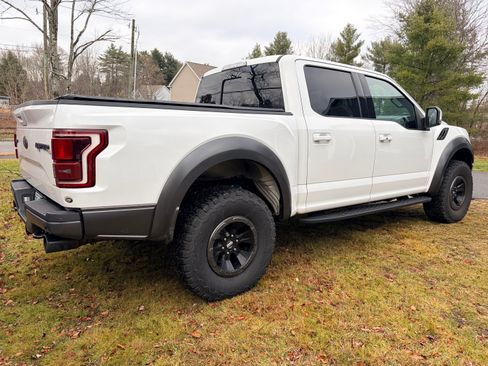 Used 2017 Ford F150 Raptor w/ Equipment Group 802A Luxury image 6