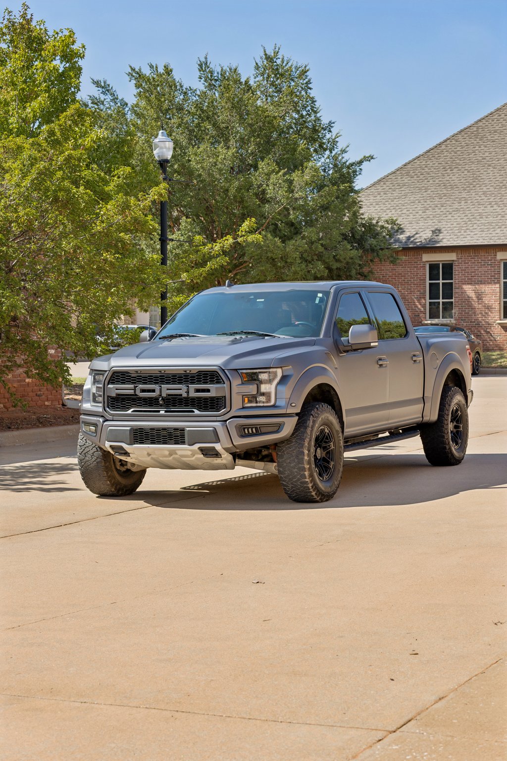 Used 2019 Ford F150 Raptor w/ Equipment Group 802A Luxury AWD/4WD image 5