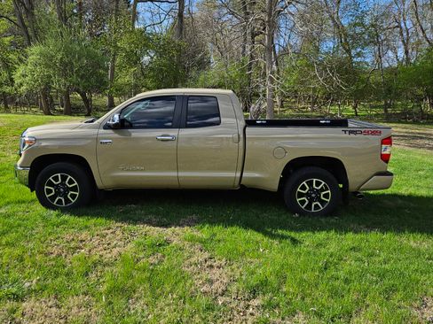 Used 2018 Toyota Tundra Limited image 5