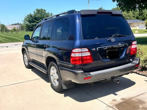 Used 2004 Toyota Land Cruiser AWD/4WD image 6
