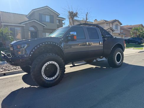 Used 2016 Ford F350 Platinum image 14