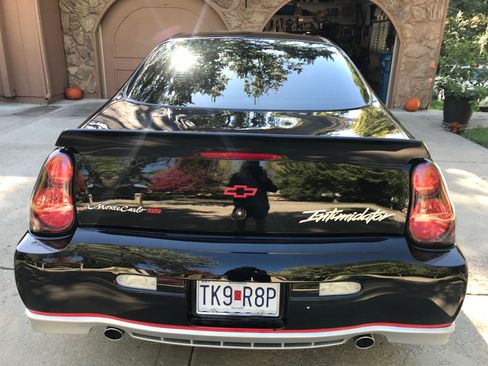 Used 2002 Chevrolet Monte Carlo SS w/ Pace Car Replica Pkg image 11