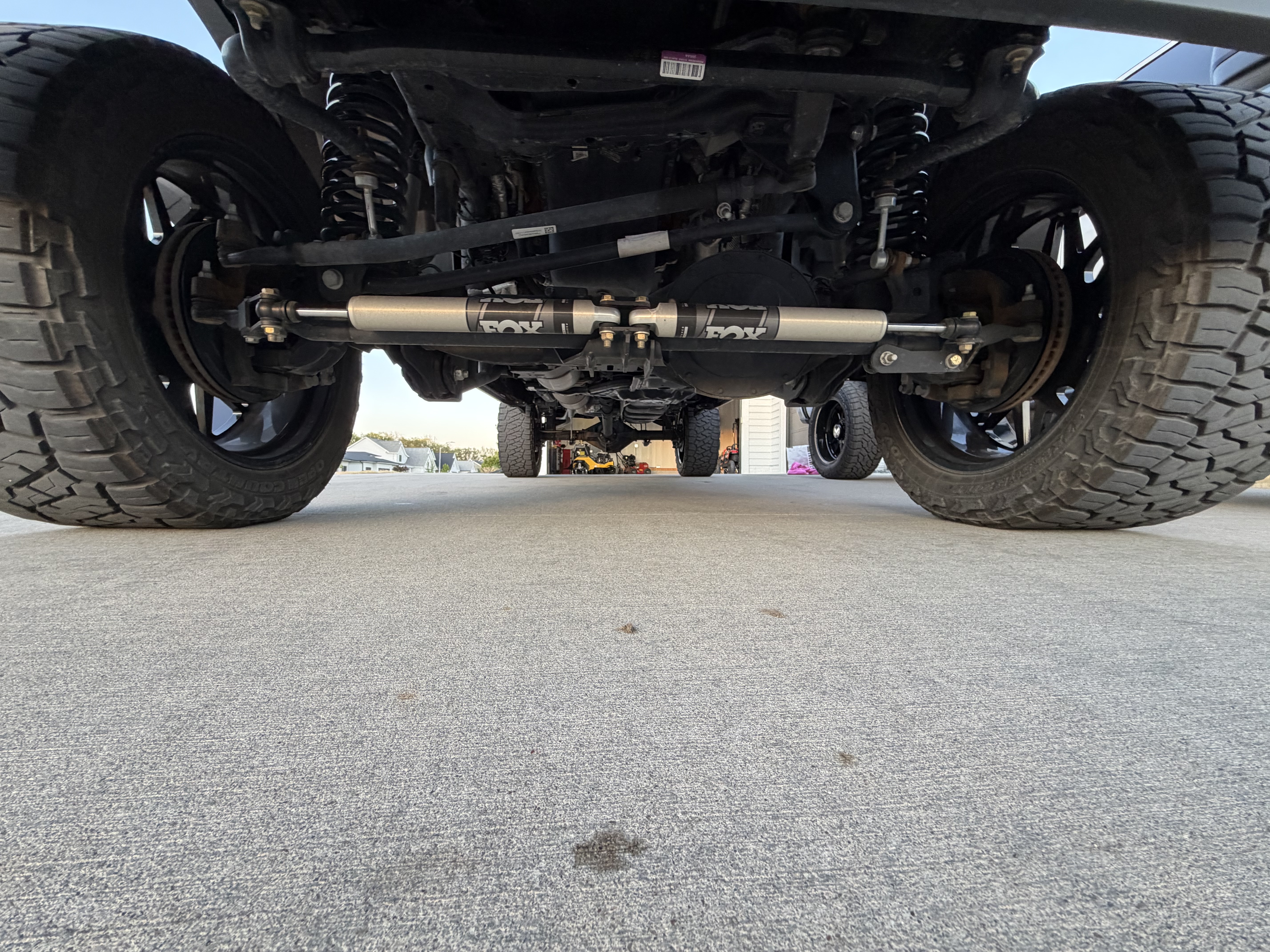 Used 2025 RAM 3500 Limited AWD/4WD image 12