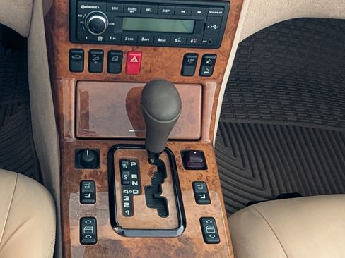 Used 1999 Mercedes-Benz SL 500 image 18