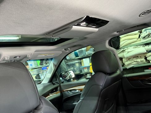 Used 2015 Cadillac Escalade ESV Premium image 22