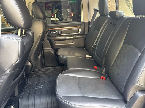 Used 2015 RAM 1500 Laramie w/ Convenience Group image 9