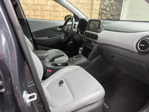 Used 2018 Hyundai Kona Ultimate FWD image 6