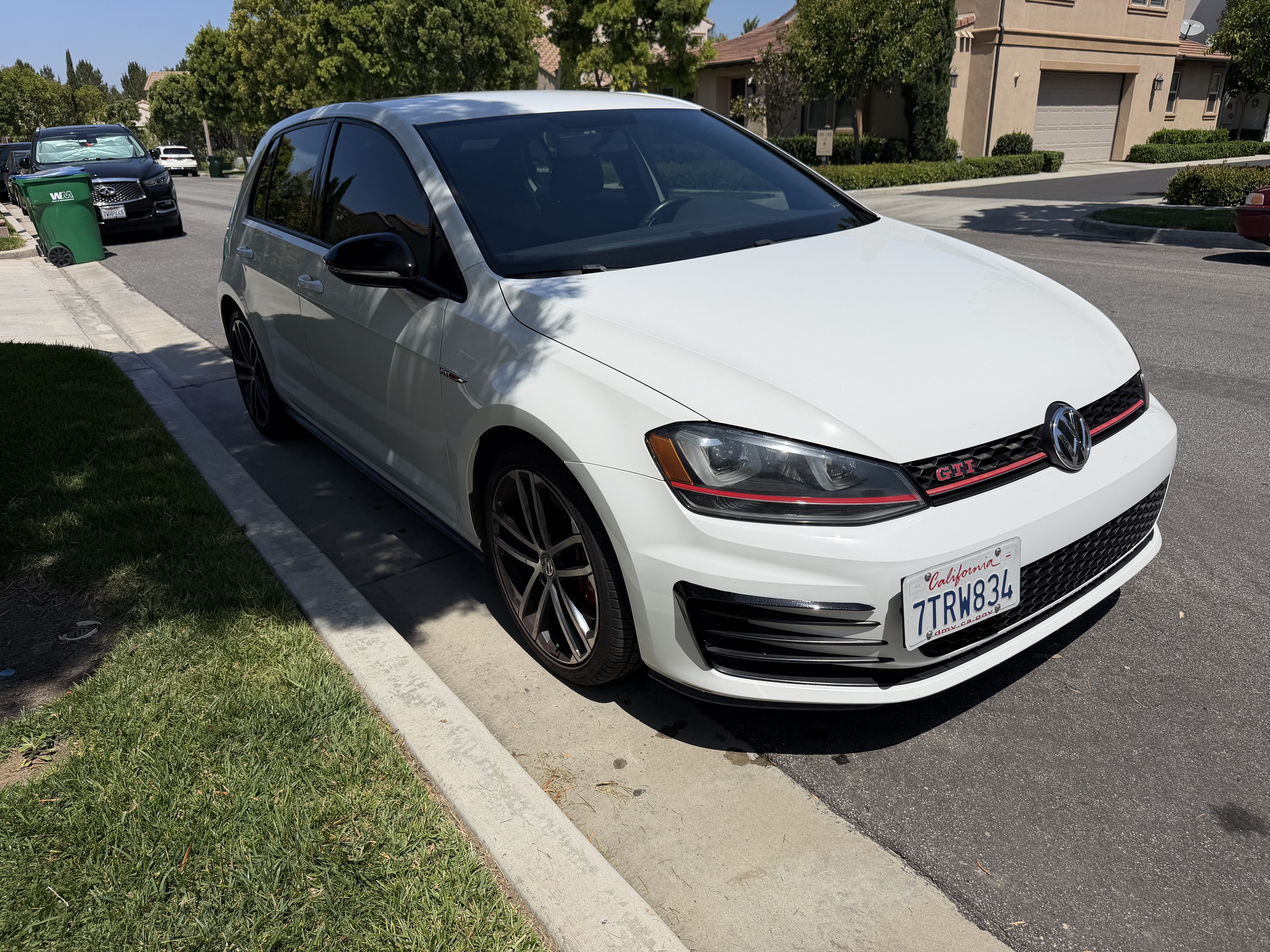 Used 2017 Volkswagen GTI Sport FWD image 2