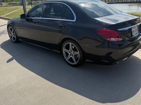 Used 2015 Mercedes-Benz C 300 Sedan image 5