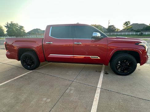 Used 2023 Toyota Tundra Capstone image 2