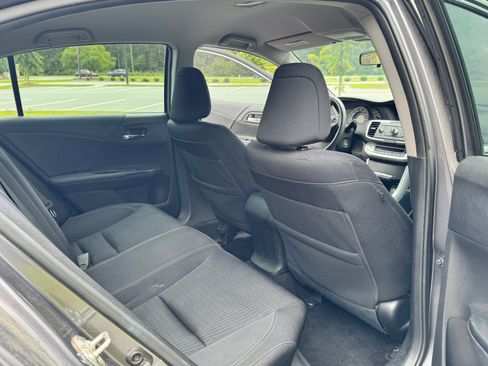 Used 2015 Honda Accord Sport image 16