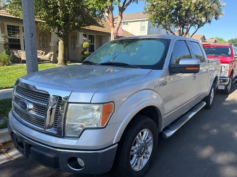 Used 2010 Ford F150 Lariat RWD image 14
