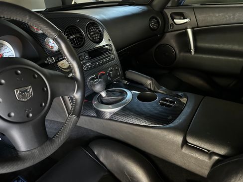 Used 2010 Dodge Viper SRT-10 w/ Protection Group image 16