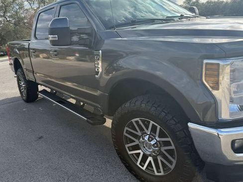 Used 2019 Ford F250 Lariat w/ Lariat Value Package image 2