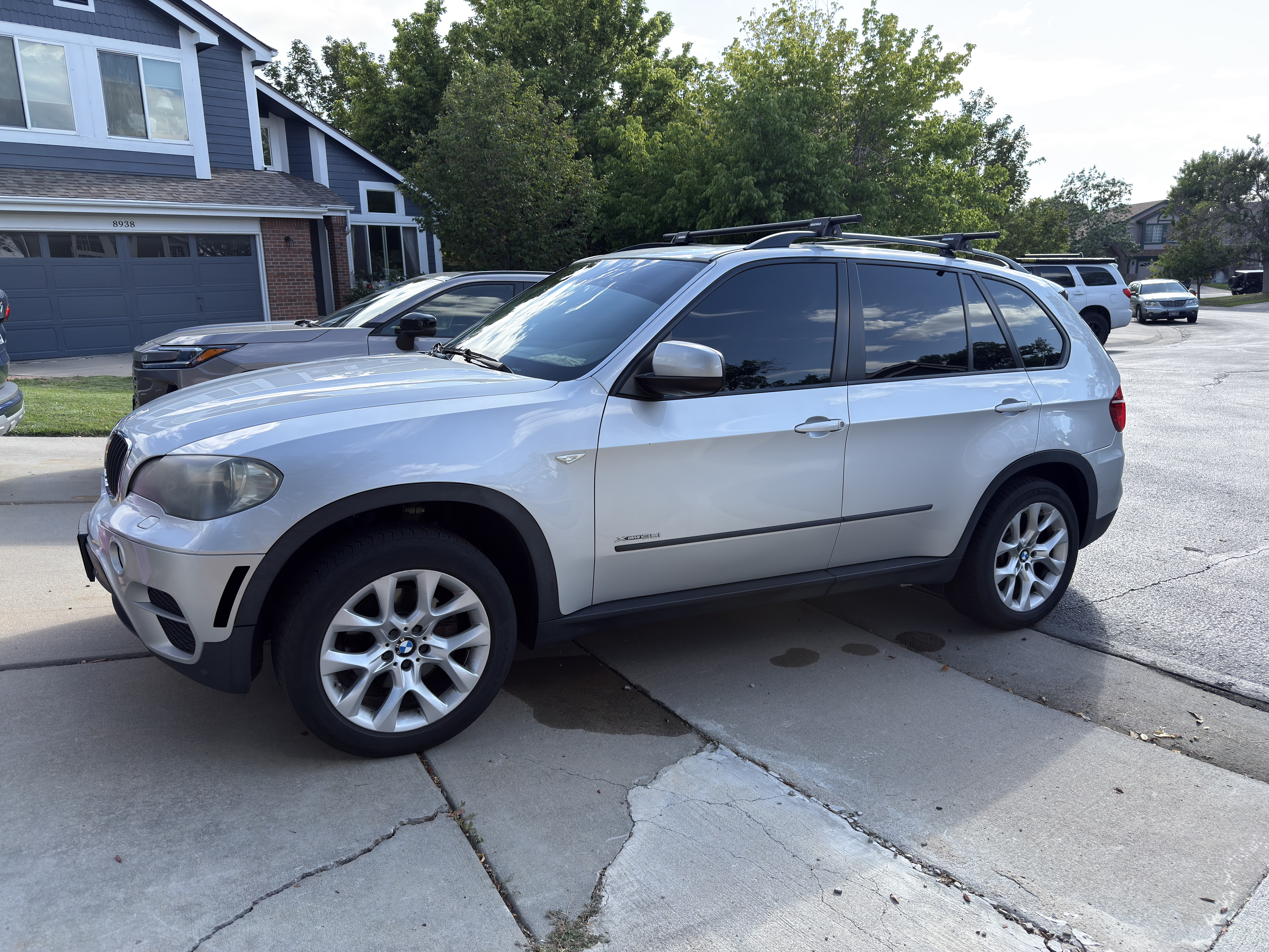 Used 2011 BMW X5 xDrive35i AWD/4WD image 2