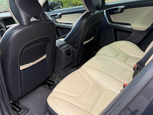 Used 2013 Volvo S60 T5 AWD/4WD image 13